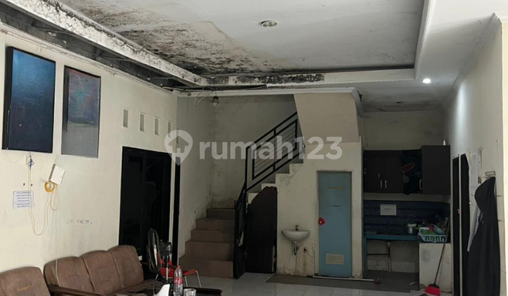 Dijual Rumah Makassar Sekitar Jalan Urip Sumoharjo, Jl Racing Center, Jl Athirah Raya 2