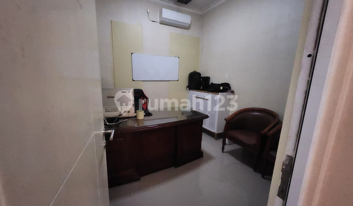 Dijual Rumah Makassar Sekitar Jalan Letjen Hertasning, Jl Aroepala, Jl Karunrung Raya 2