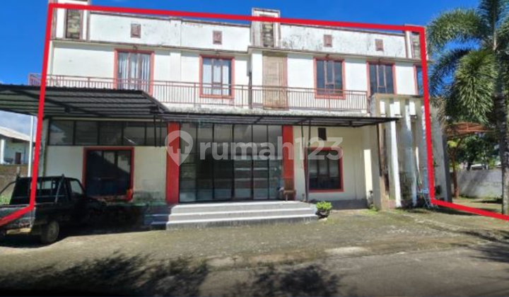 For Sale Shop House Around Pattallassang Main Road, Gowa 1