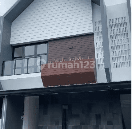 Rumah di Sekitar Jl Urip Sumoharjo, Makassar 1