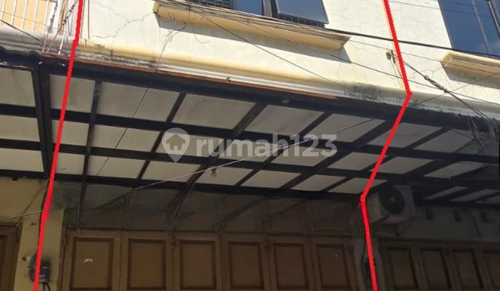 For Sale: Shop House in Makassar near Nusantara Street, Butung Street, Sulawesi Street. 1