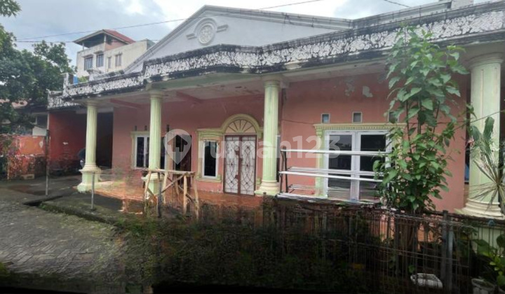 For Sale House Gowa Around Sultan Hasanuddin Road, Jl Usman Salengke, Jl Andi Tonro 1