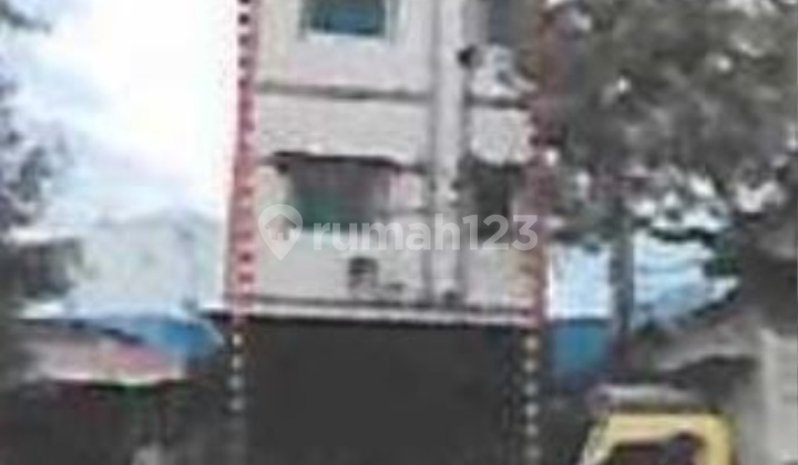 For Sale Commercial Property in Makassar, Near Urip Sumoharjo Road, Sunu Street, Laccukang Street 1