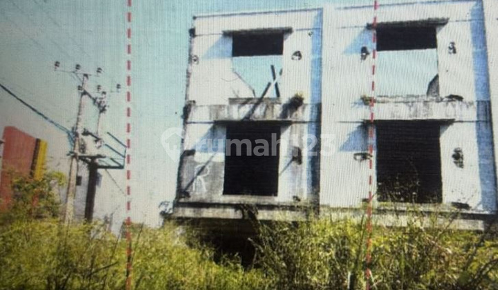 For Sale: Shop House in Makassar, Near Jalan Perintis Kemerdekaan 1