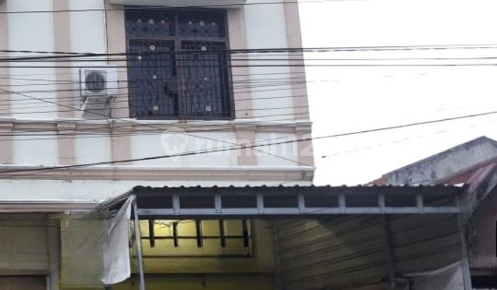 For Sale: Shop House in Makassar, Around Jalan Opu Daeng Risadju, Jl Baji Gau, Jl Andi Mappaodang 1