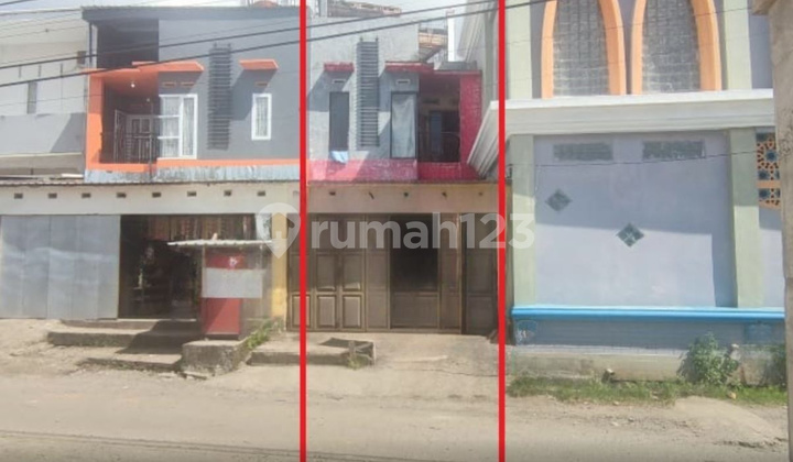 Ready! Here is the translation into English:

"Sold shop house in Makassar around Jalan Perintis Kemerdekaan, Jl Paccerakkang" 1