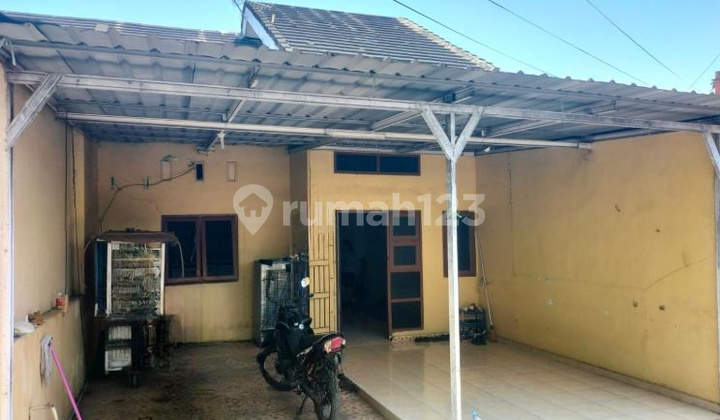 For Sale House in Makassar near Abubakar Lambogo Street, Moh Yamin Street, Inspection Canal Street 1