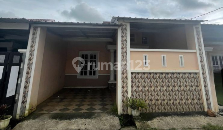 Dijual Rumah Sekitar Jalan Poros Barombong, Gowa 1