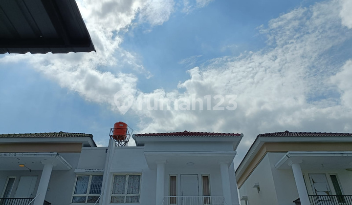 For Rent House Makassar near Metro Tanjung Bunga Street