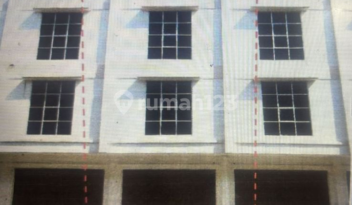 Sold Shop House in Makassar, Near Jalan Perintis Kemerdekaan 1