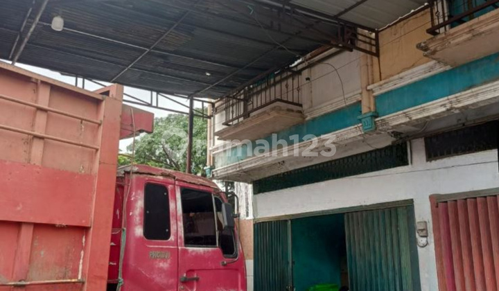 For Sale Shop House in Makassar, Around Tentara Pelajar Street, Cakalang Street, Yos Sudarso Street 1