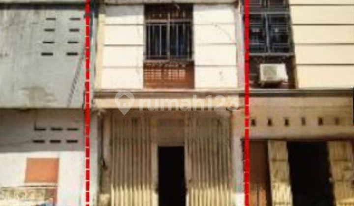 For Sale Shop House Makassar Near Jalan Tentara Pelajar, Jl Cakalang, Jl Yos Sudarso 1