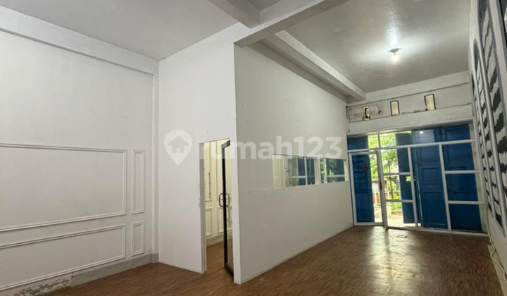 For Rent Shop House in Makassar near Urip Sumoharjo Street, Abdullah Daeng Sirua Street, Dr Leimena Street For Rent Shop House in Makassar near Urip Sumoharjo Street, Abdullah Daeng Sirua Street, Dr Leimena Street