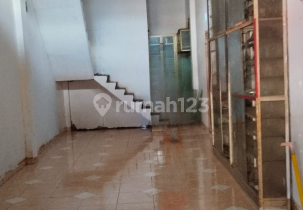 For Rent Shophouse in Makassar, Near Letjen Hertasning Street, Jl Bonto Daeng Ngirate, Jl Tamalate 2