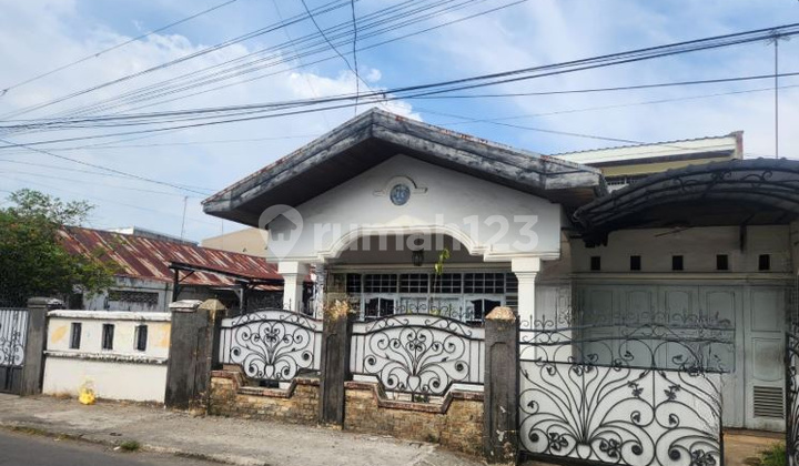 Dijual Rumah Makassar Sekitar Jalan Opu Daeng Risadju, Jl Tanjung Alang, Jl Tanjung Bira 1
