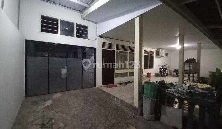 Rumah 2 Lantai di Makassar Kota Jalan Dr Ratulangi, Jalan Onta, Jalan Landak, Makassar 2