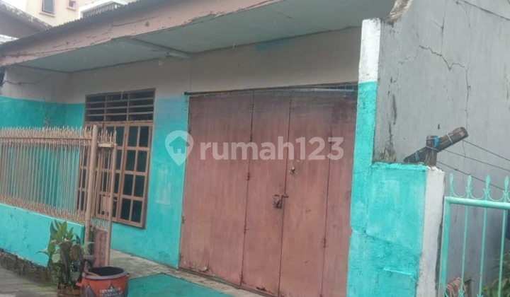 House for Sale in Makassar near Letjen Hertasning Street, Tidung Street, Tamalate Street