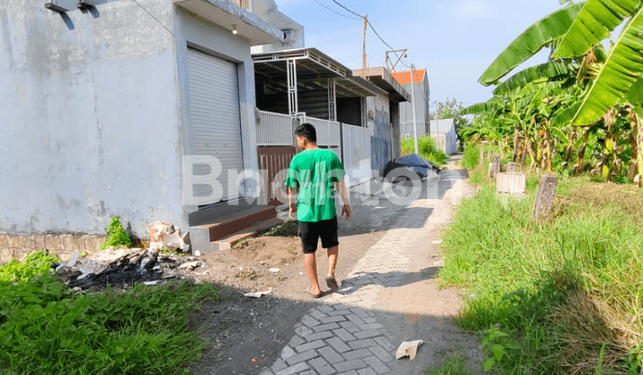 BENOWO TANAH MURAH STRATEGIS DEKAT JALAN TOL, POLSEK 2