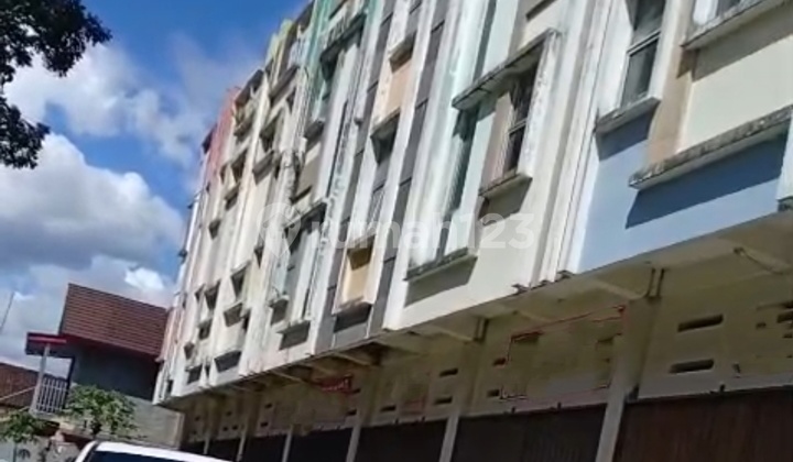 Cheap Attached Shophouses on Rangkasbitung Main Road Near Toll Exit