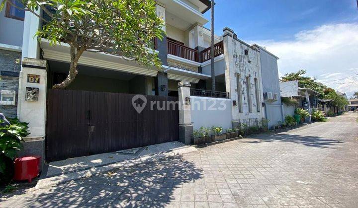RUMAH TERAWAT 2 LANTAI DI RENON  1