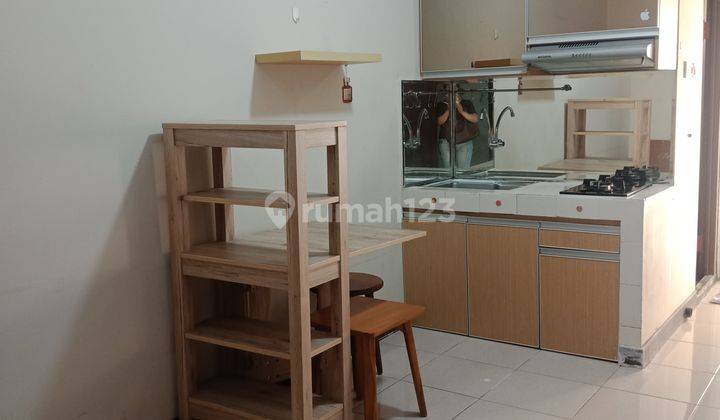 Disewakan Apartemen Pluit Sea view 2br semi furnish  1