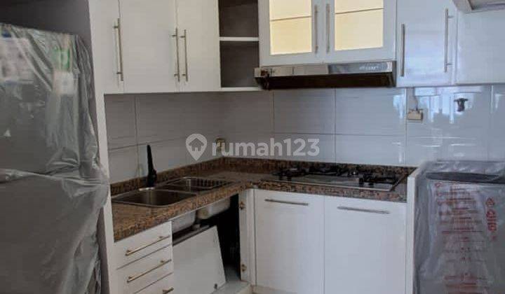 Disewakan Apartemen Pantai Mutiara  semi Furnish cakepp  rapi siap huni 1