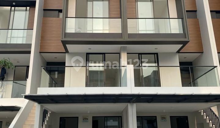 Dijual Rumah Brand New Golf Island PIK cluster Piano 