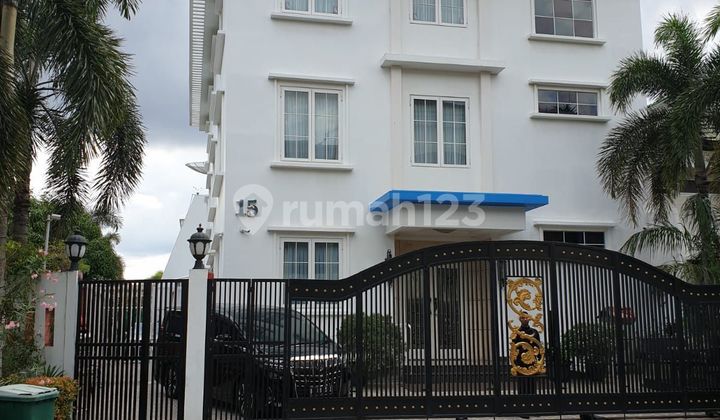 For Quick Sale: Camar Beach House in Pantai Indah Kapuk