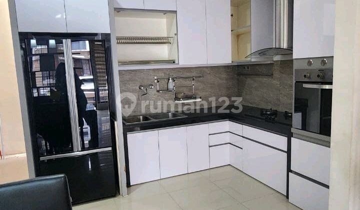 Dijual Rumah Greenlake Semi Furnish Siap Huni Dijual Rumah Greenlake Semi Furnish Siap Huni