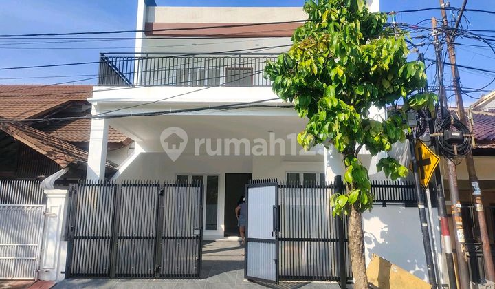 Disewakan Rumah Brand New Kelapa Gading Rapi Siap Huni Disewakan Rumah Brand New Kelapa Gading Rapi Siap Huni