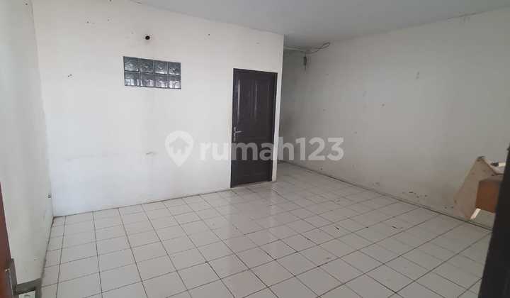 Dijual Cepat Rumah Jelamabar Sangat Cocok Untuk Usaha Dan Rumah Tinggal 2