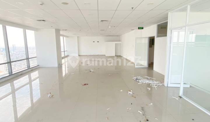 OFFICE SPACE SOHO CAPITAL SIZE 175 SQM SEMI FURNISHED READY TO USE OFFICE SPACE SOHO CAPITAL SIZE 175 SQM SEMI FURNISHED READY TO USE