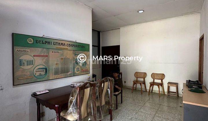 BANGUNAN KOMERSIAL CIKINI - MENTENG HITUNG TANAH, PRIME AREA, AKSES JALAN LEBAR 2