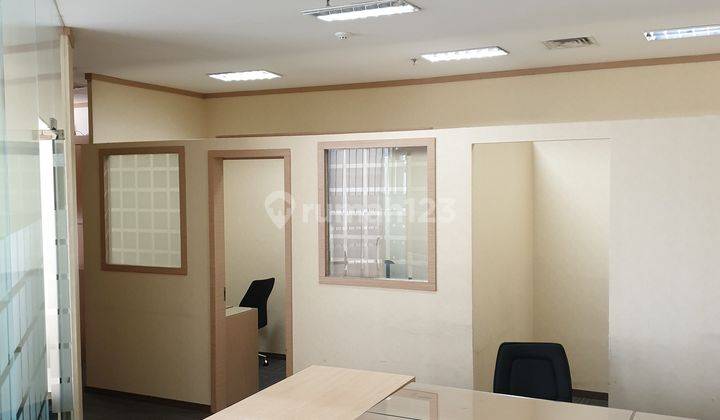 Disewakan Office Space Apl Tower Fully Furnished 333 Sqm 2