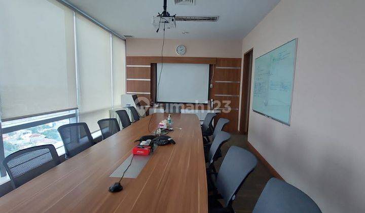 For Rent Office Space Soho Capital Central Park Grade A+ 320 Sqm Semi Furnished 1