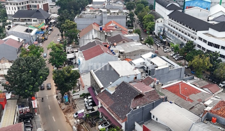 FOR SALE, 2-STORY SHOPHOUSE IN KEBAYORAN BARU, COMMERCIAL AREA, SUPER STRATEGIC LOCATION