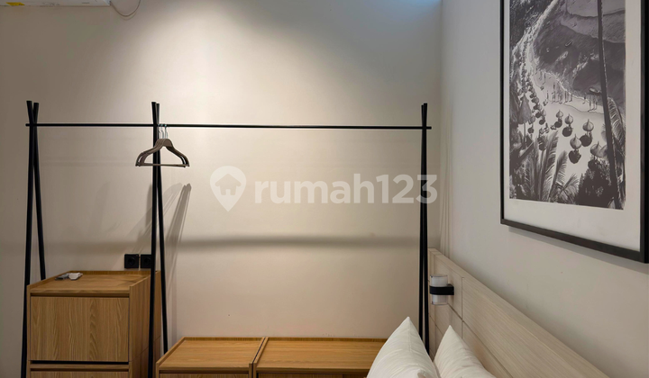 TAMAN ANGGREK RESIDENCES 2 BEDROOM SEMI FURNISHED  2