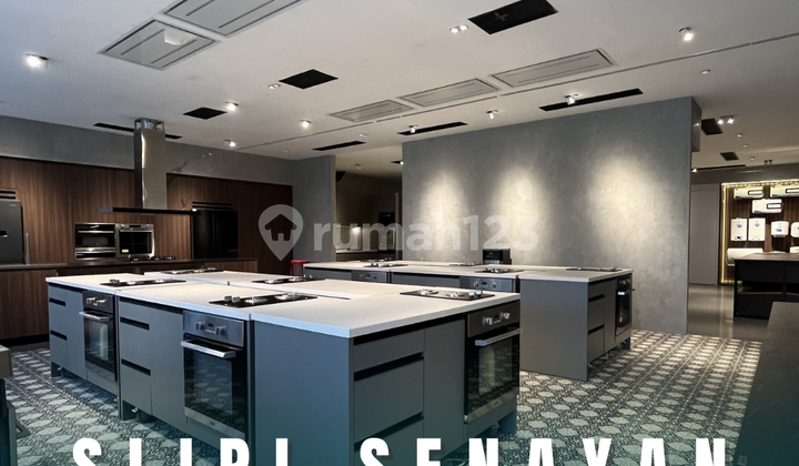 BRAND NEW COMMERCIAL BUILDING SLIPI, PRIME LOCATION, SPACIOUS PARKING