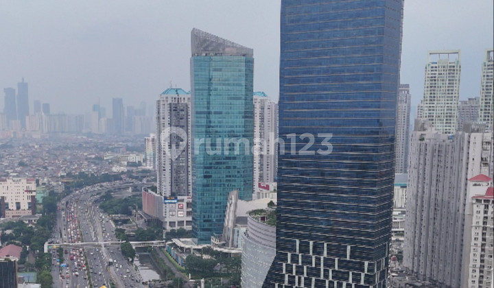 MURAH JARANG ADA SOHO CAPITAL 200M SEMI FURNISHED MURAH JARANG ADA SOHO CAPITAL 200M SEMI FURNISHED