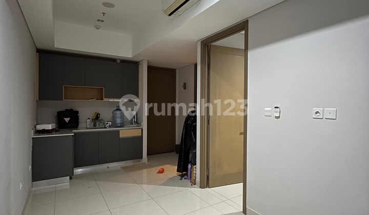  TAMAN ANGGREK RESIDENCES 1BR SEMI FURNISH POOL VIEW READY USE JARANG ADA 2
