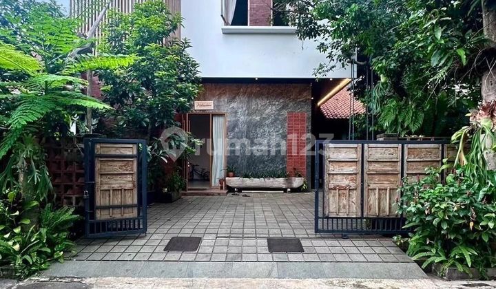 Cheap Modern Minimalist House Jagakarsa Inside Complex 2