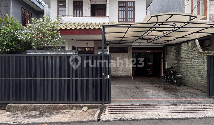 Murah Rumah Classic Minimalist Kebayoran Baru Dekat Senopati Murah Rumah Classic Minimalist Kebayoran Baru Dekat Senopati