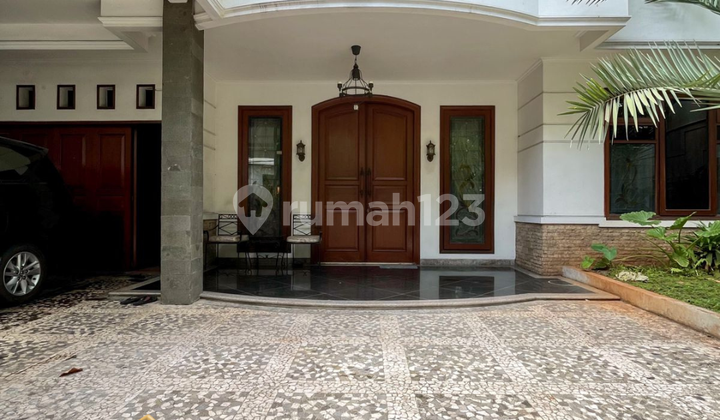 Modern House Prime Area Kebayoran Baru Tranquil Serene