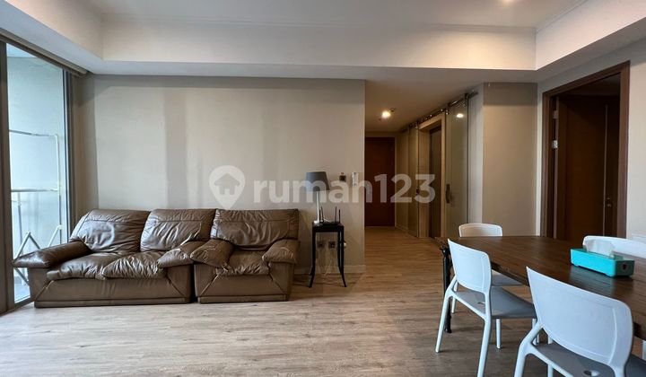 Disewakan taman anggrek reisndence, best Price sudah privat Lift  2