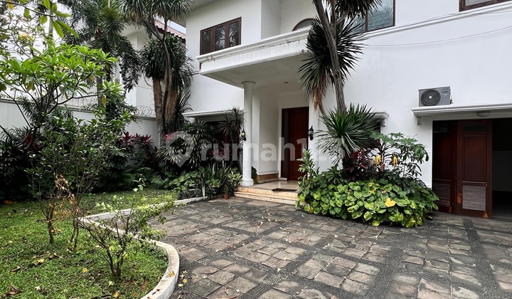 RUMAH CLASSIC KEMANG GARDEN LUAS DEKAT KEMANG DALAM, SIAP HUNI