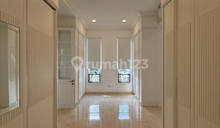 BRAND NEW MODERN CLASSIC HOUSE KEMANG PRIVATE LIFT, POOL, JALAN LEBAR 2