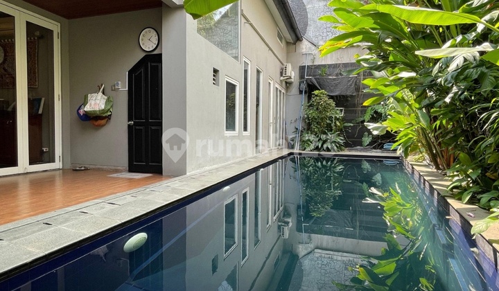 Dijual Rumah Mewah di Cempaka Putih Jakarta Pusat Dijual Rumah Mewah di Cempaka Putih Jakarta Pusat