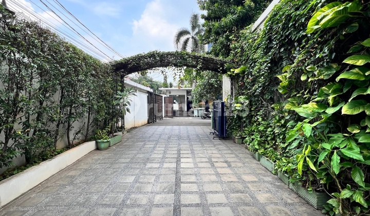 RUMAH MEWAH 2 LANTAI KEMANG JAKARTA SELATAN DALAM KOMPLEK TOWNHOUSE EKSKLUSIF 1