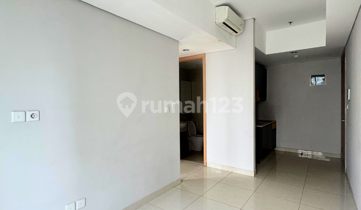 TAMAN ANGGREK RESIDENCES 2 BEDROOM SEMI FURNISHED  2
