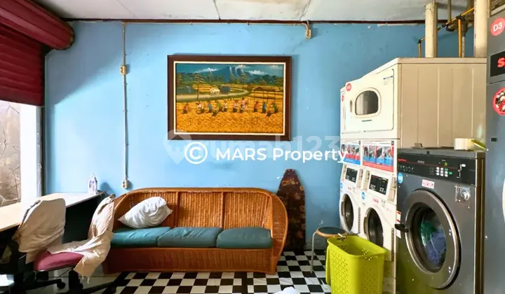 OLD HOUSE KEBAYORAN BARU HITUNG TANAH, JALAN LEBAR, DEKAT SCBD 2